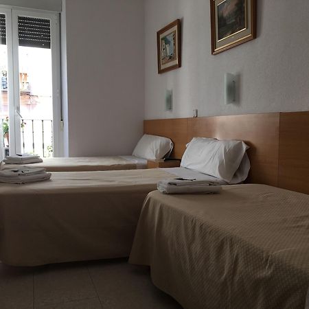 Hostal Lido Madrid Esterno foto