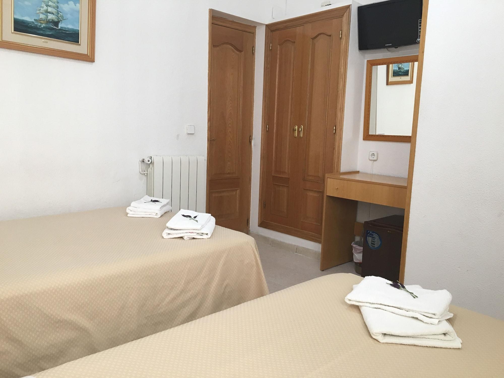 Hostal Lido Madrid Esterno foto