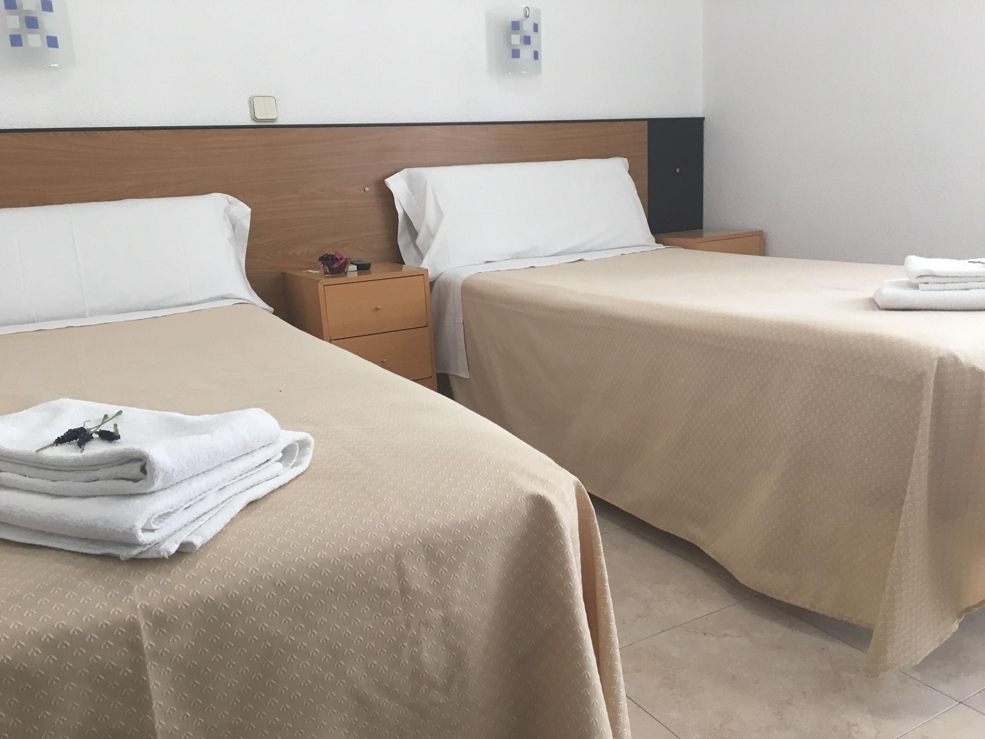 Hostal Lido Madrid Esterno foto