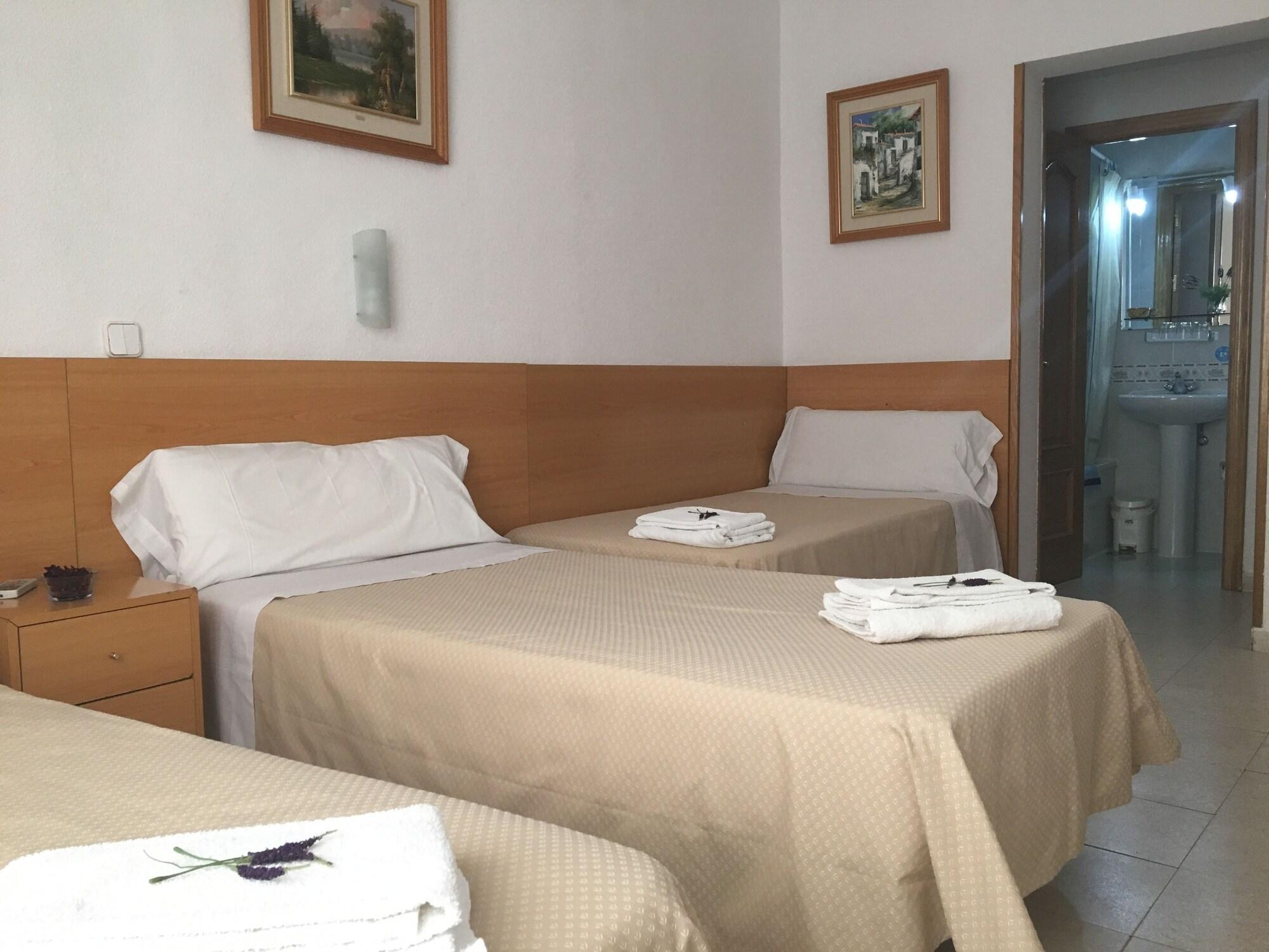 Hostal Lido Madrid Esterno foto