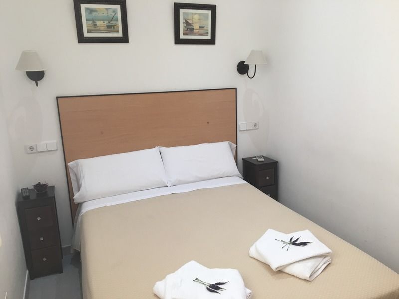 Hostal Lido Madrid Esterno foto